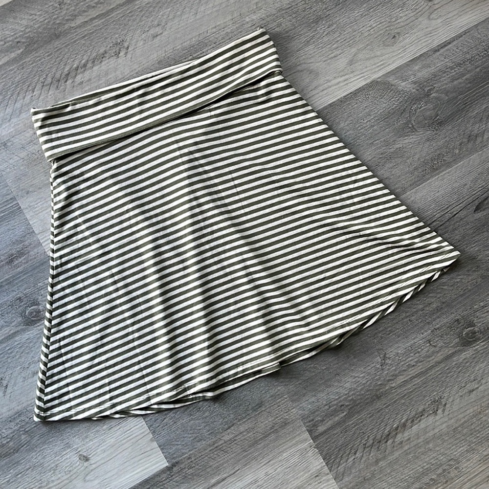 Mossimo Casual Striped Skater A-line skirt
